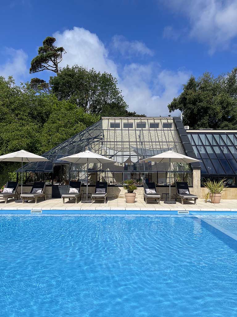 Où dormir dans un hôtel de luxe en Normandie : expériences et inspirations pour un séjour d'exception 2 La Cheneviere hotel avec piscine pres de Caen - Le Caennais