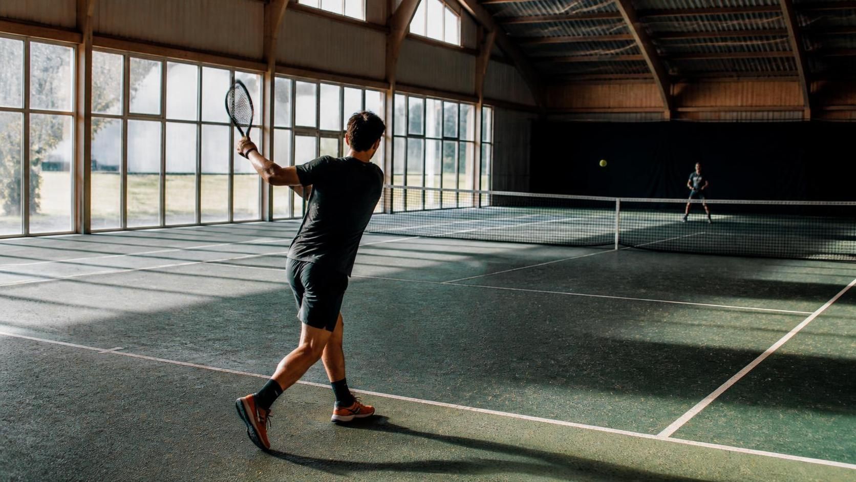 d&eacute;couvrez o&ugrave; trouver le meilleur tennis &agrave; caen avec notre guide complet. conseils, adresses et astuces pour jouer au tennis dans la r&eacute;gion.